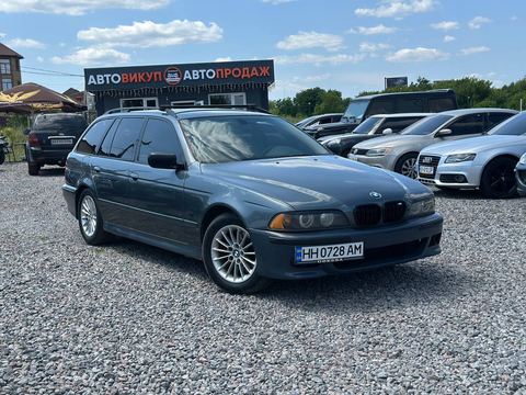 BMW 530i
