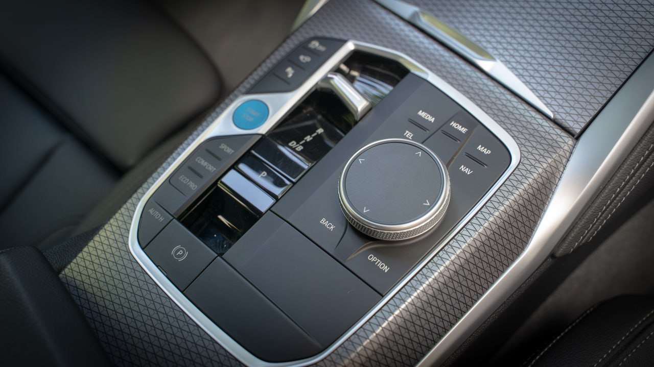 BMW i4 M50 Gran Coup — фото 1