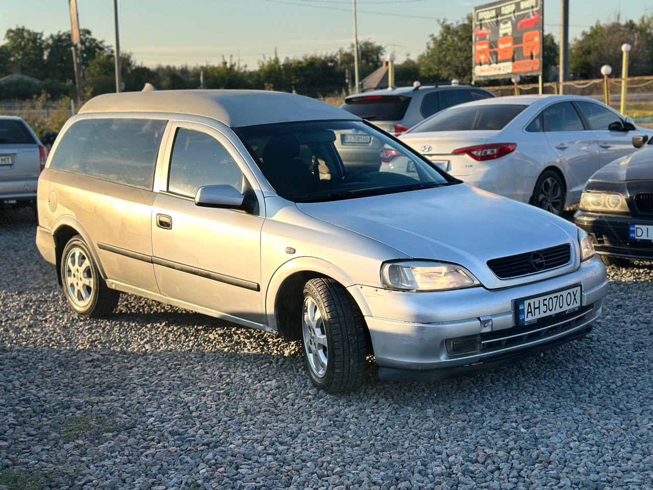 Opel ASTRA — фото 1