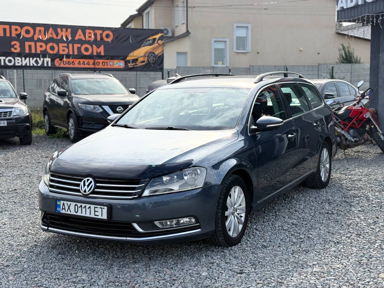 Volkswagen Passat — фото 1