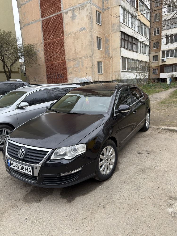 Volkswagen Passat B6 — фото 1