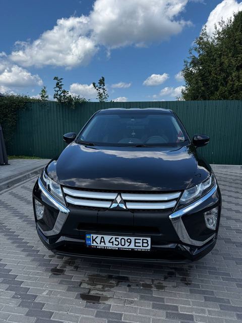 Mitsubishi Eclipse Cross — фото 1