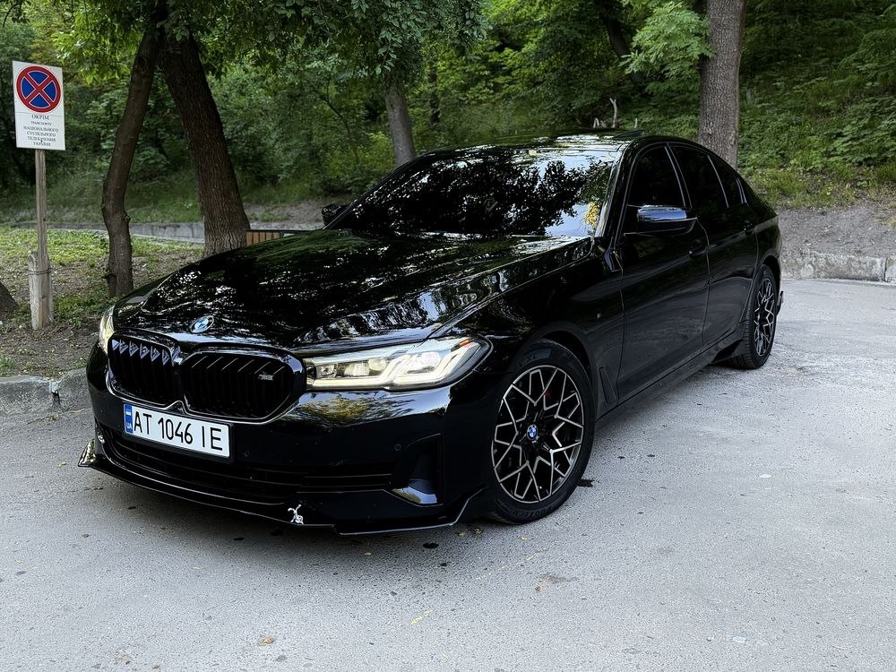 BMW 530i Xdrive 2021р — фото 1