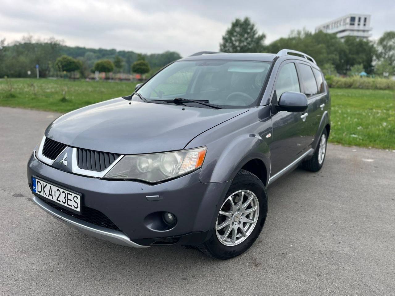 Mitsubishi outlander XL 2 — фото 1