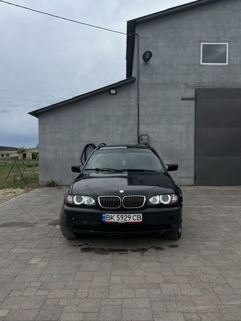 BMW 330XI