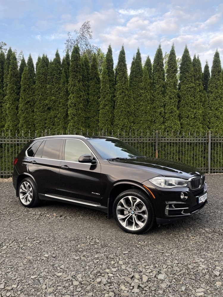 BMW X5 — фото 1