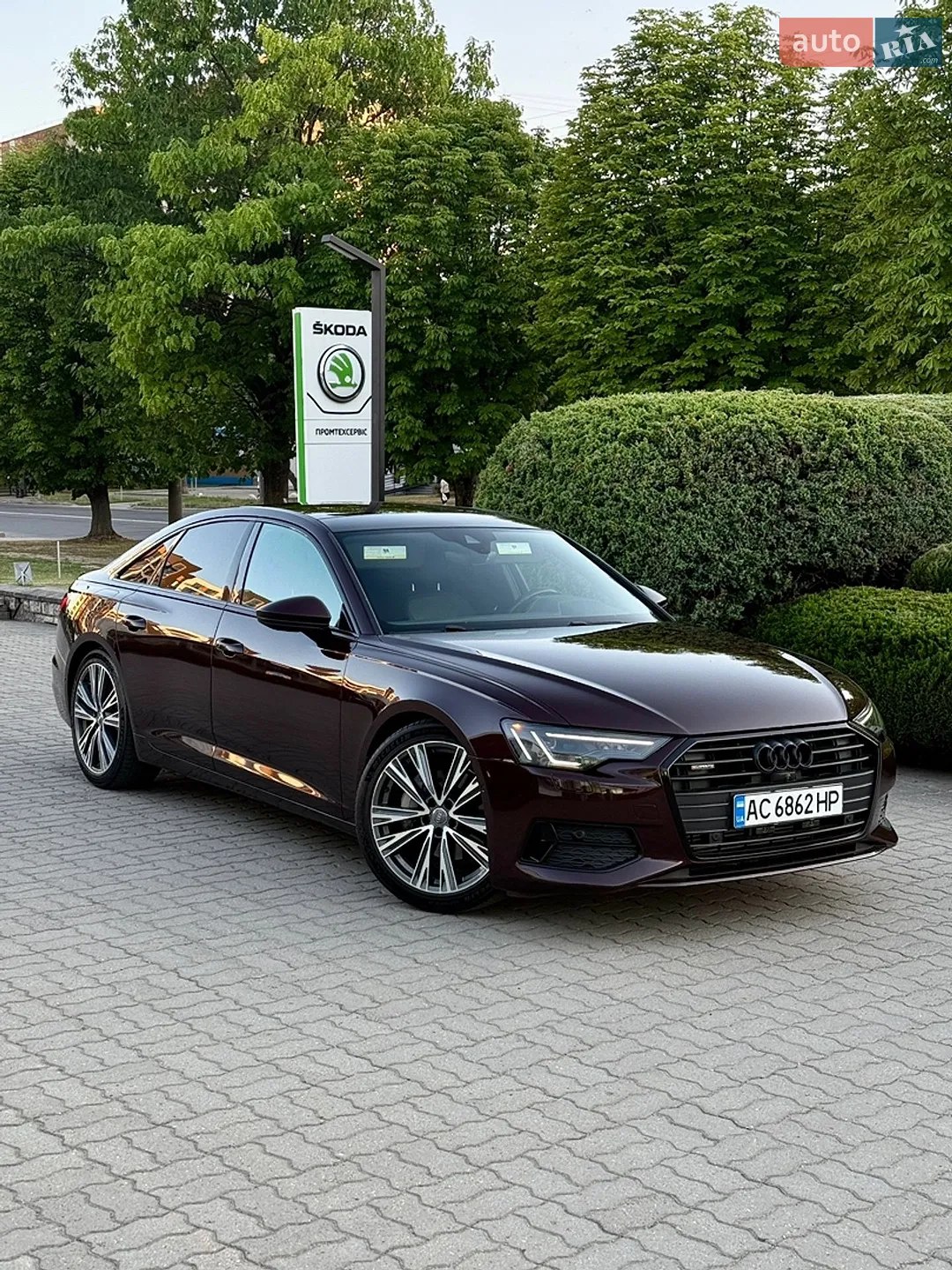 Audi A6 — фото 1