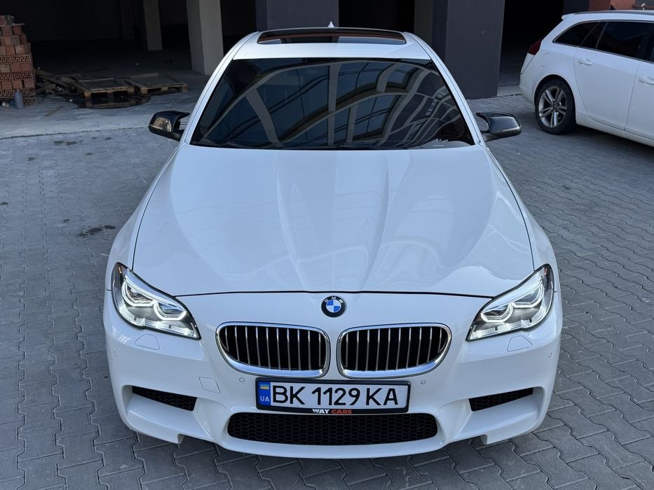 BMW 528i — фото 1