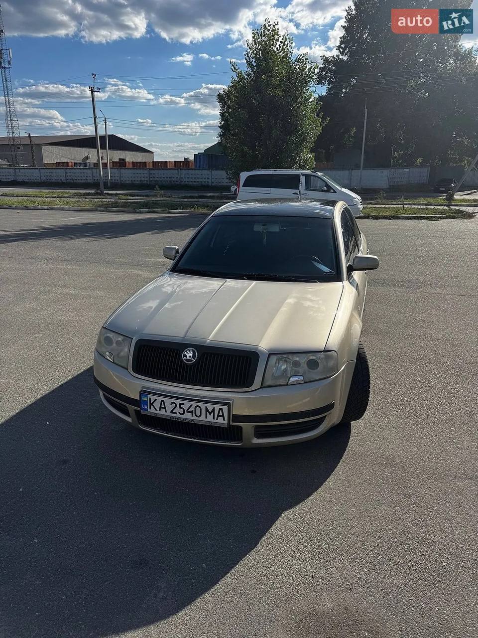 Škoda Superb — фото 1