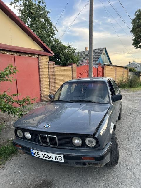 BMW 318I