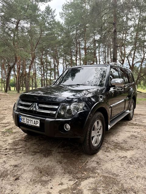 Mitsubishi Pajero Wagon IV 3.0