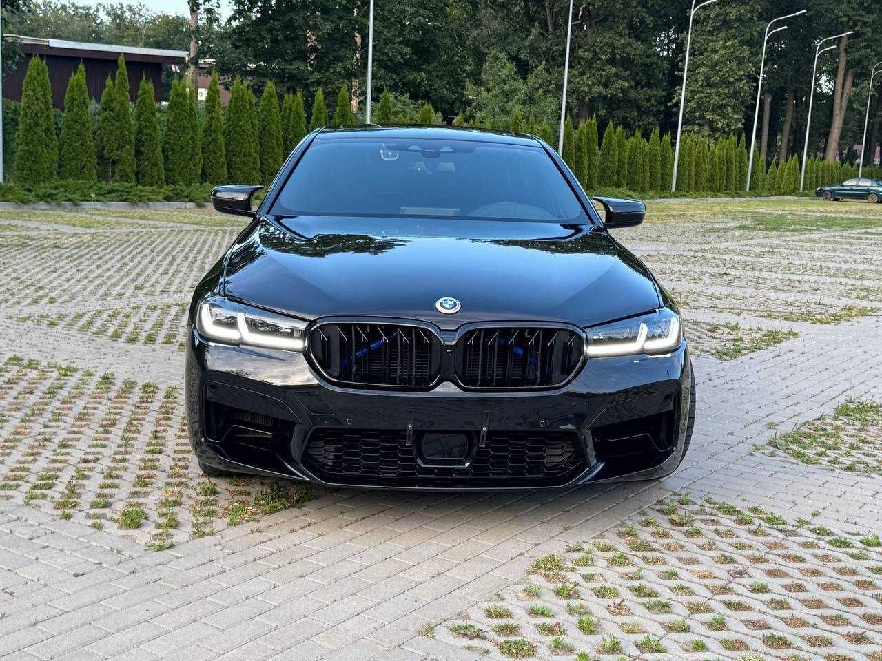 BMW 540i