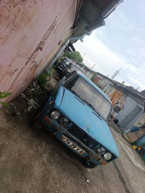 Lada 2106