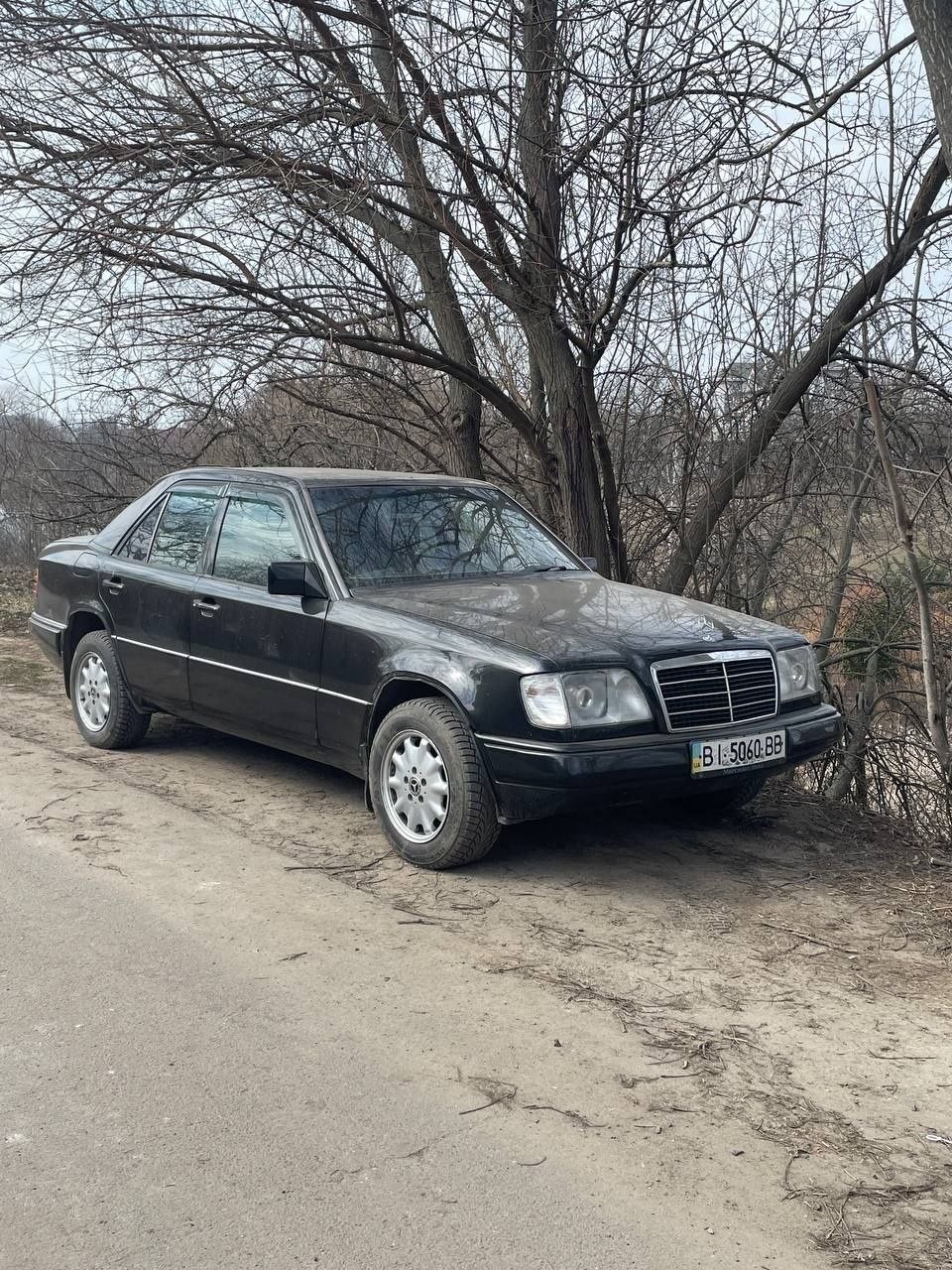 Mercedes-Benz W124 — фото 1
