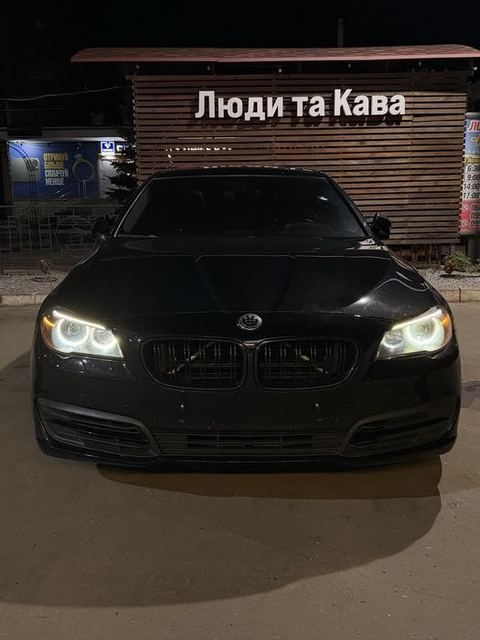 BMW 528i