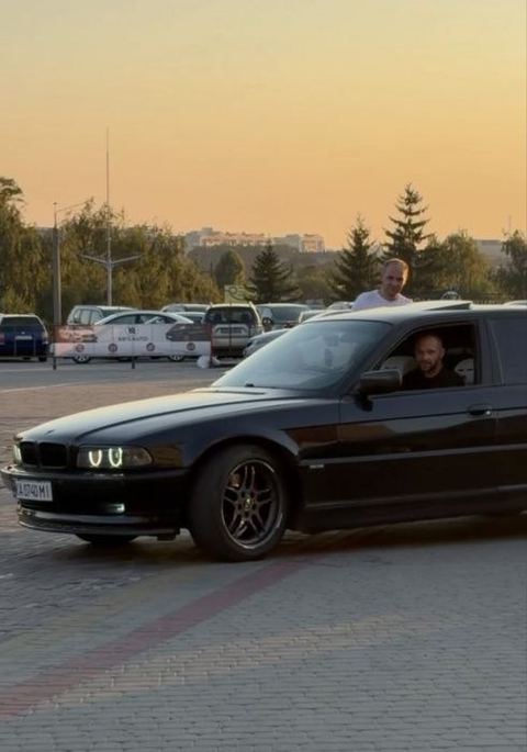 BMW е38 740