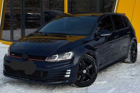 Volkswagen Golf GTI