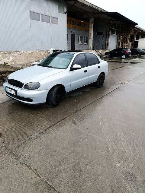 ZAZ