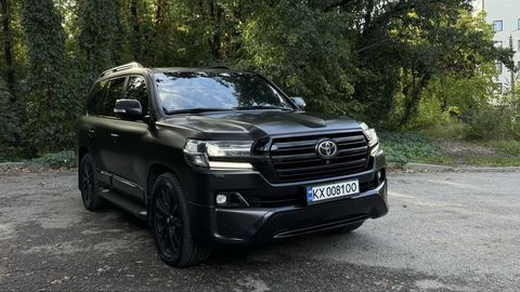 Toyota Land Cruiser 200