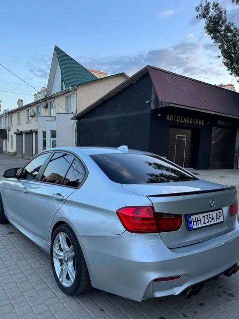 BMW F30 335i