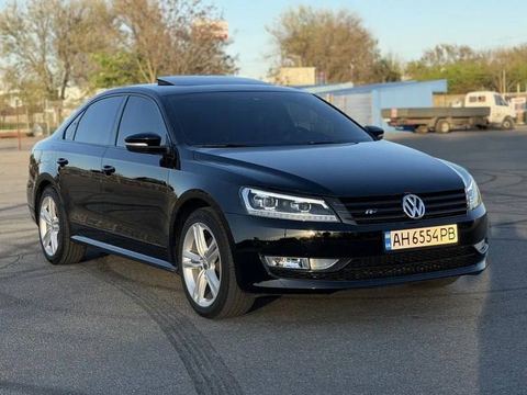Volkswagen Passat — фото 1