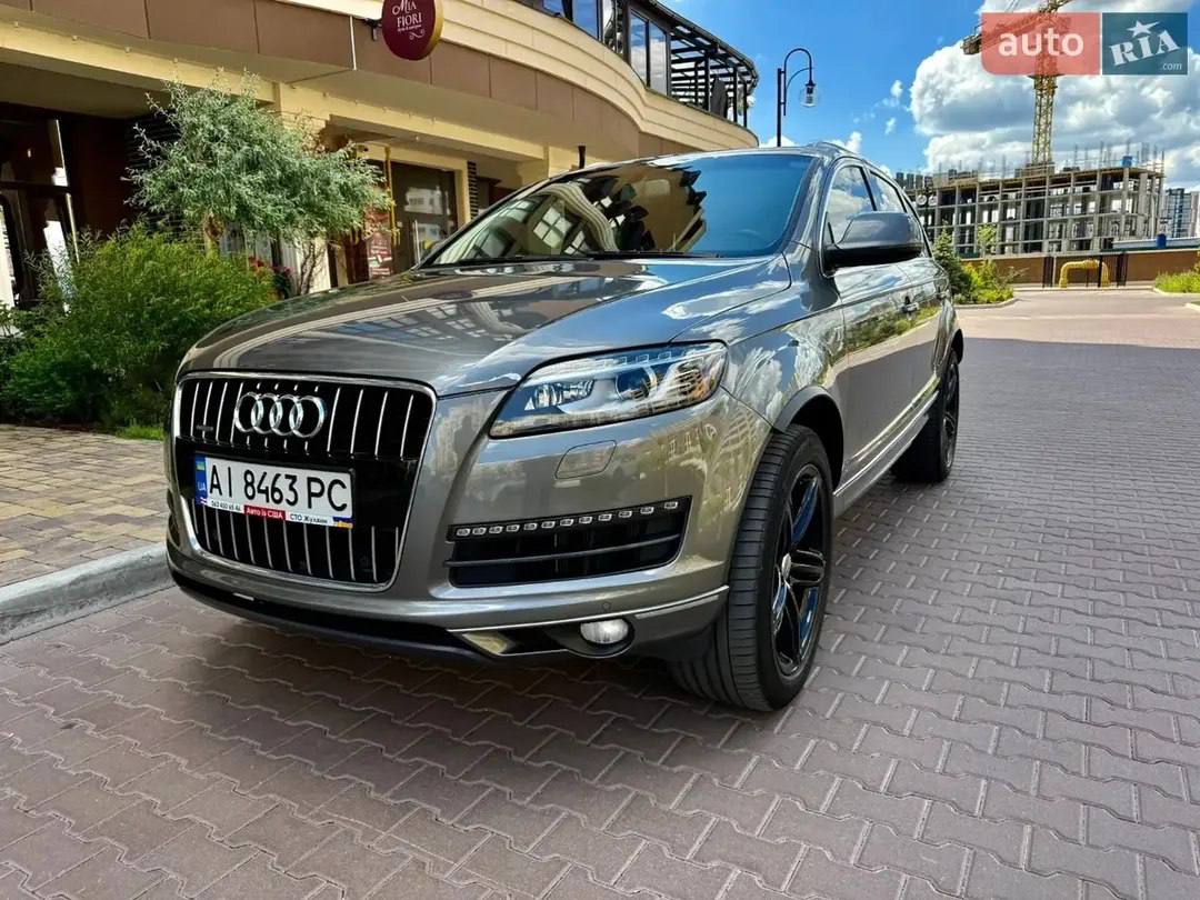 Audi Q7 — фото 1