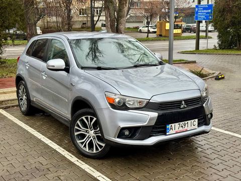 Mitsubishi Outlander Sport