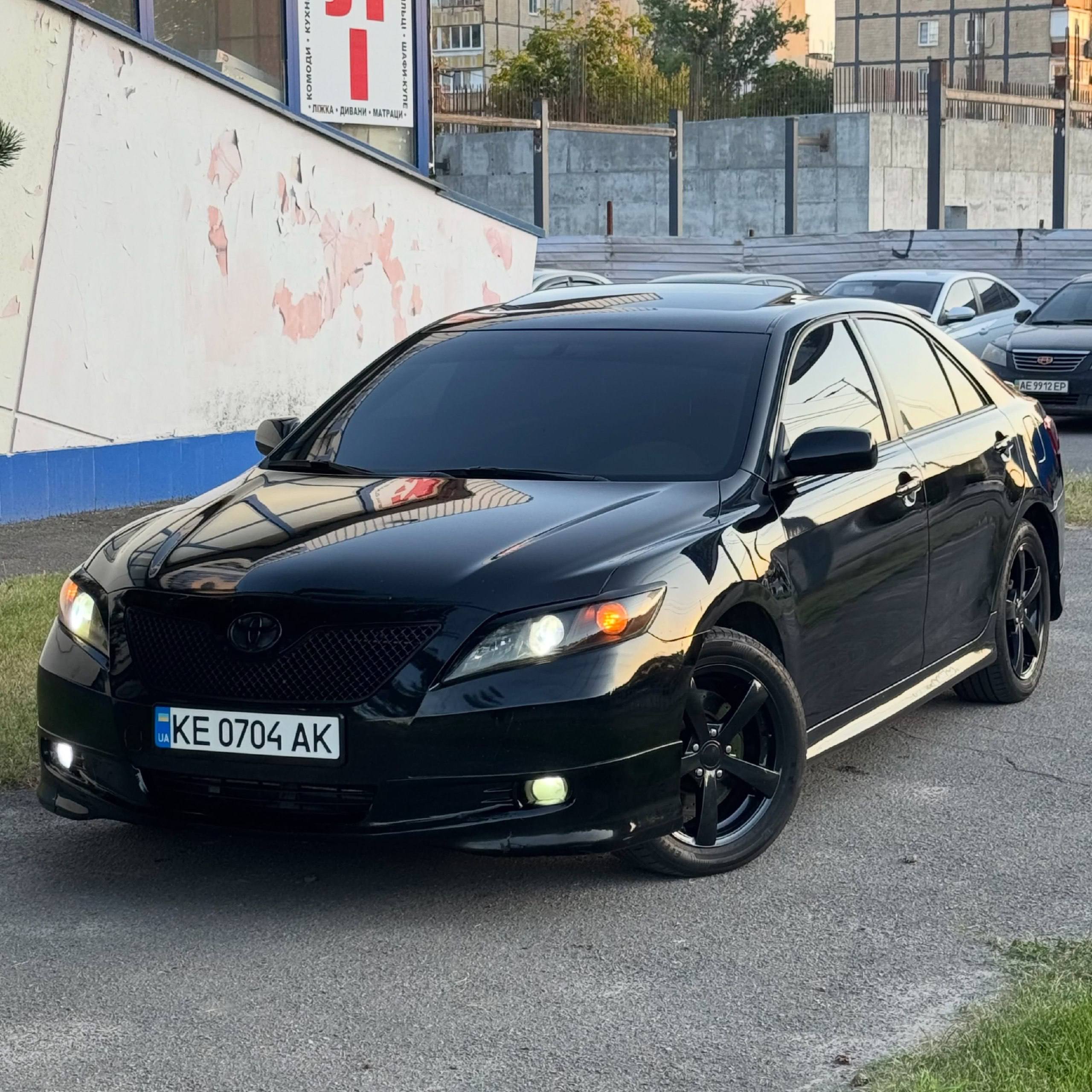 Toyota Camry 40