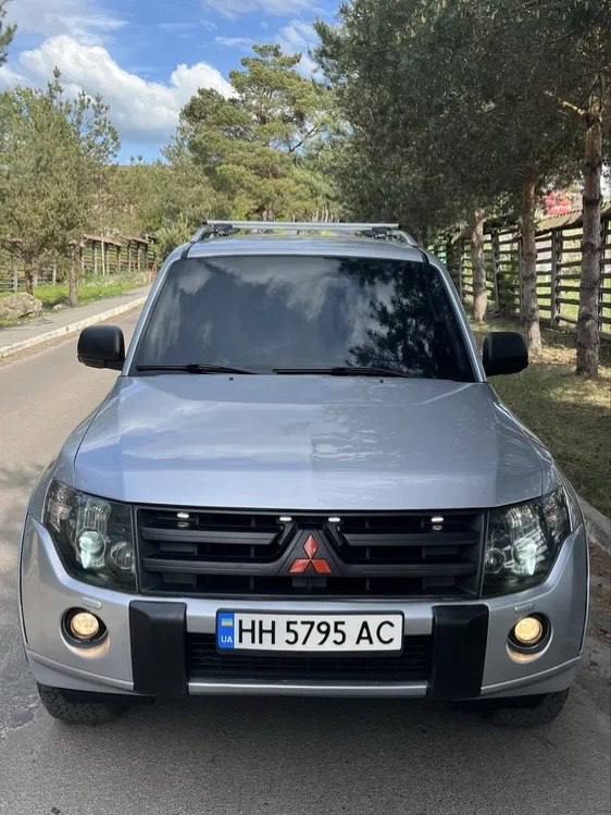 Mitsubishi Pajero Wagon