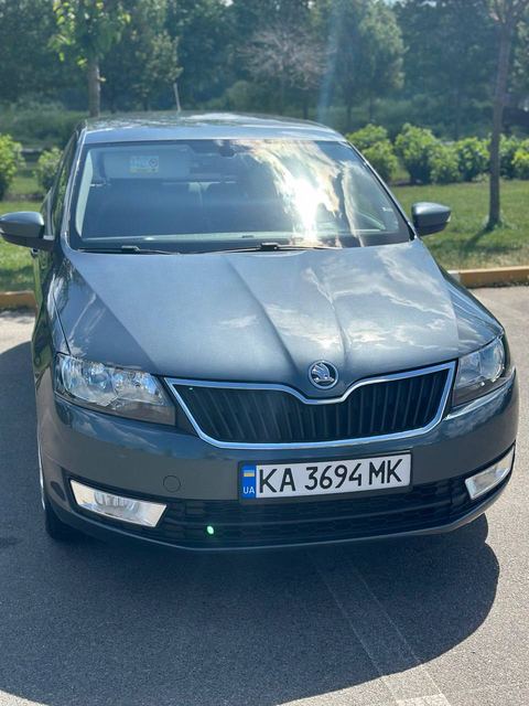 Škoda Rapid — фото 1