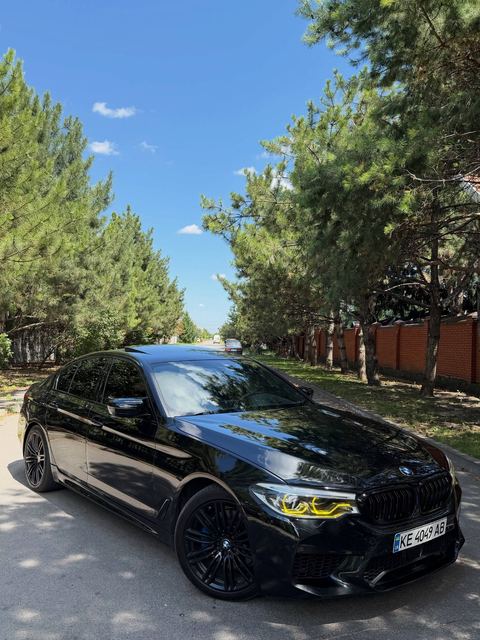 BMW 540i