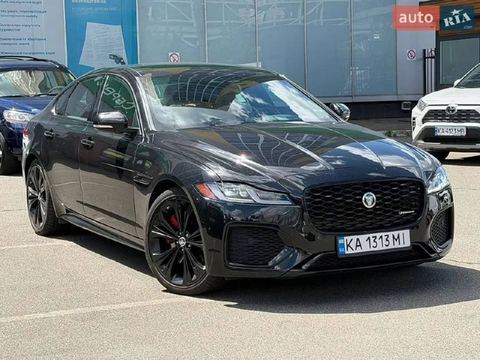 Jaguar XF
