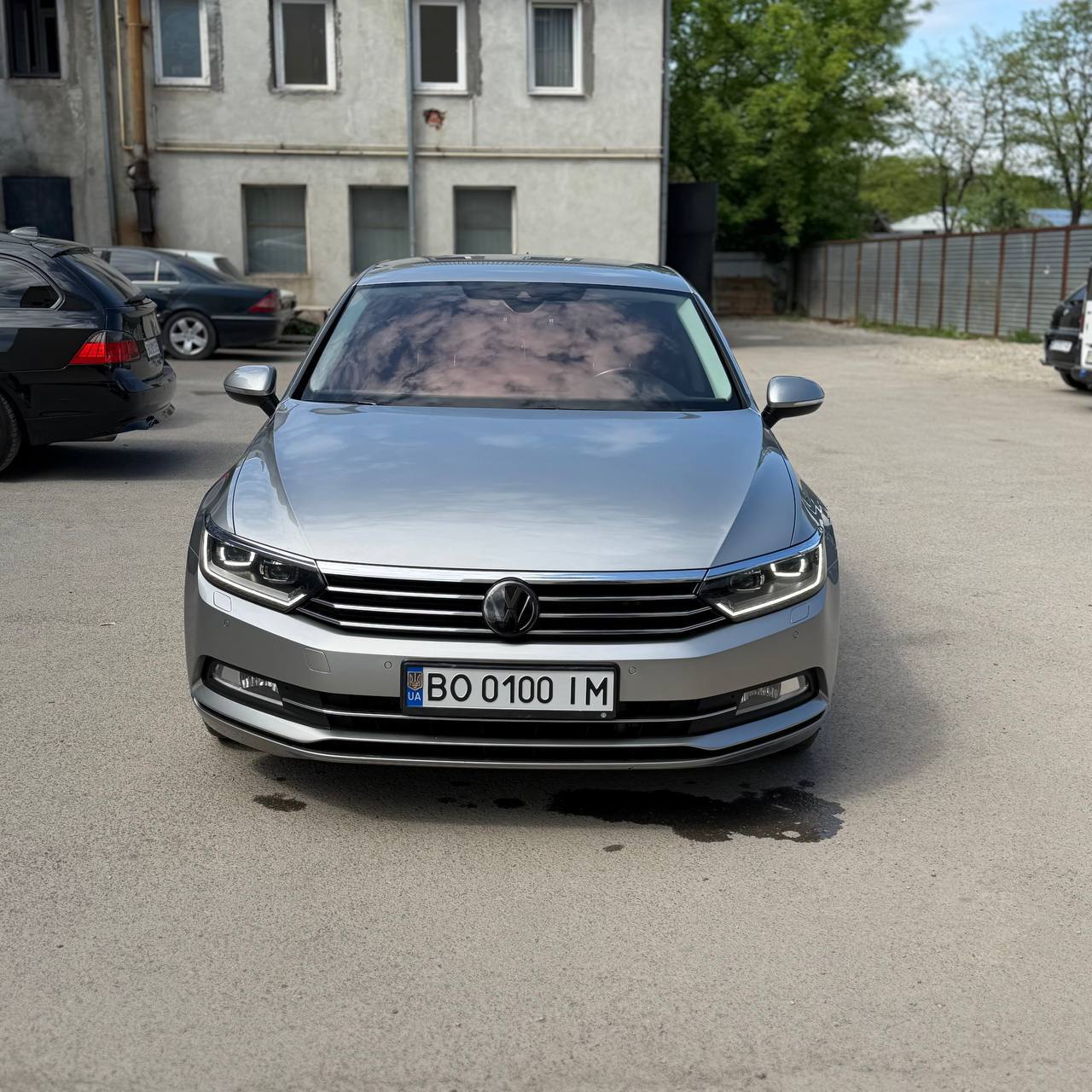 Volkswagen Passat — фото 1
