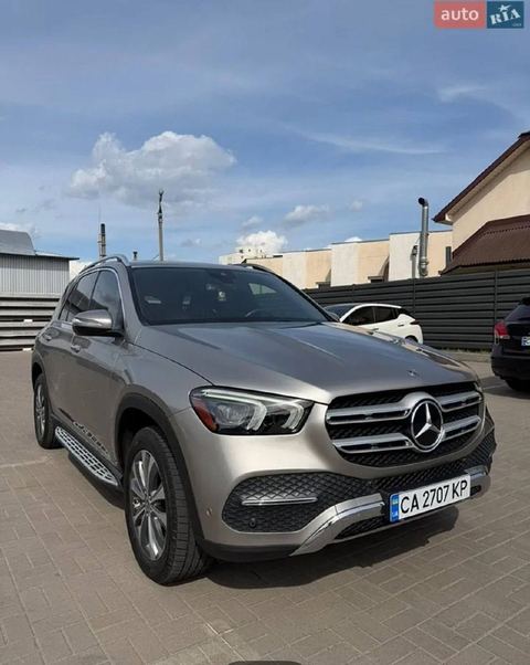 Mercedes-Benz GLE-Class — фото 1