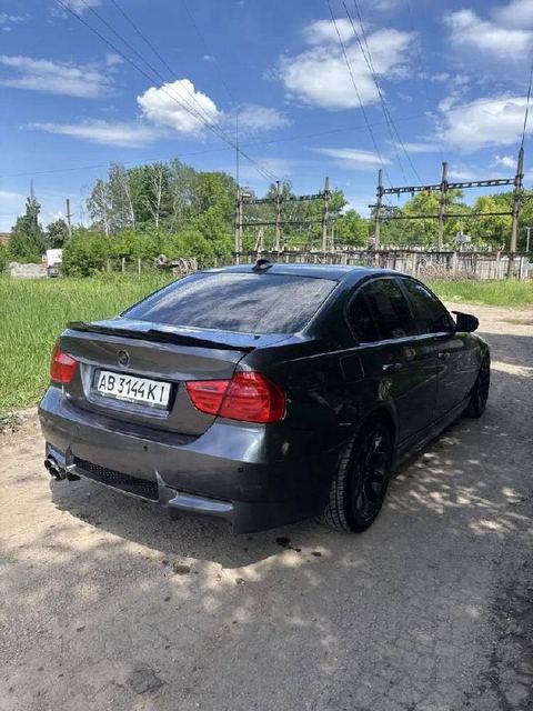 BMW 325i