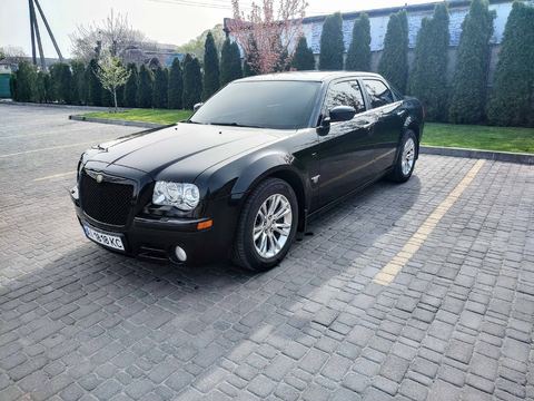 Chrysler 300C — фото 1