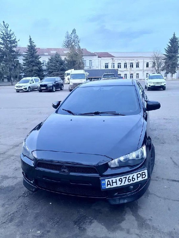 Mitsubishi Lancer X — фото 1