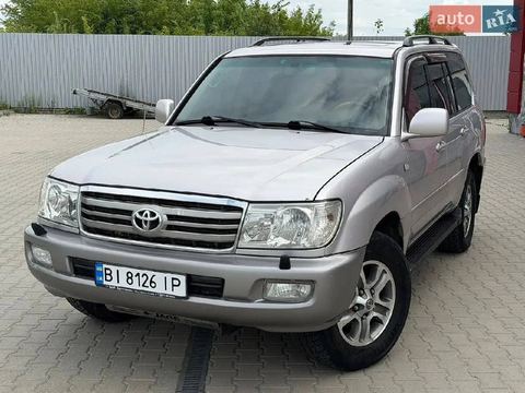Toyota Land Cruiser 100