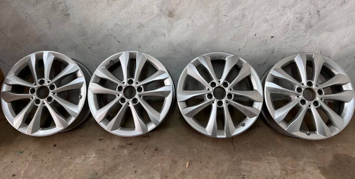 Mercedes-Benz W205 r12 5x112 — фото 1