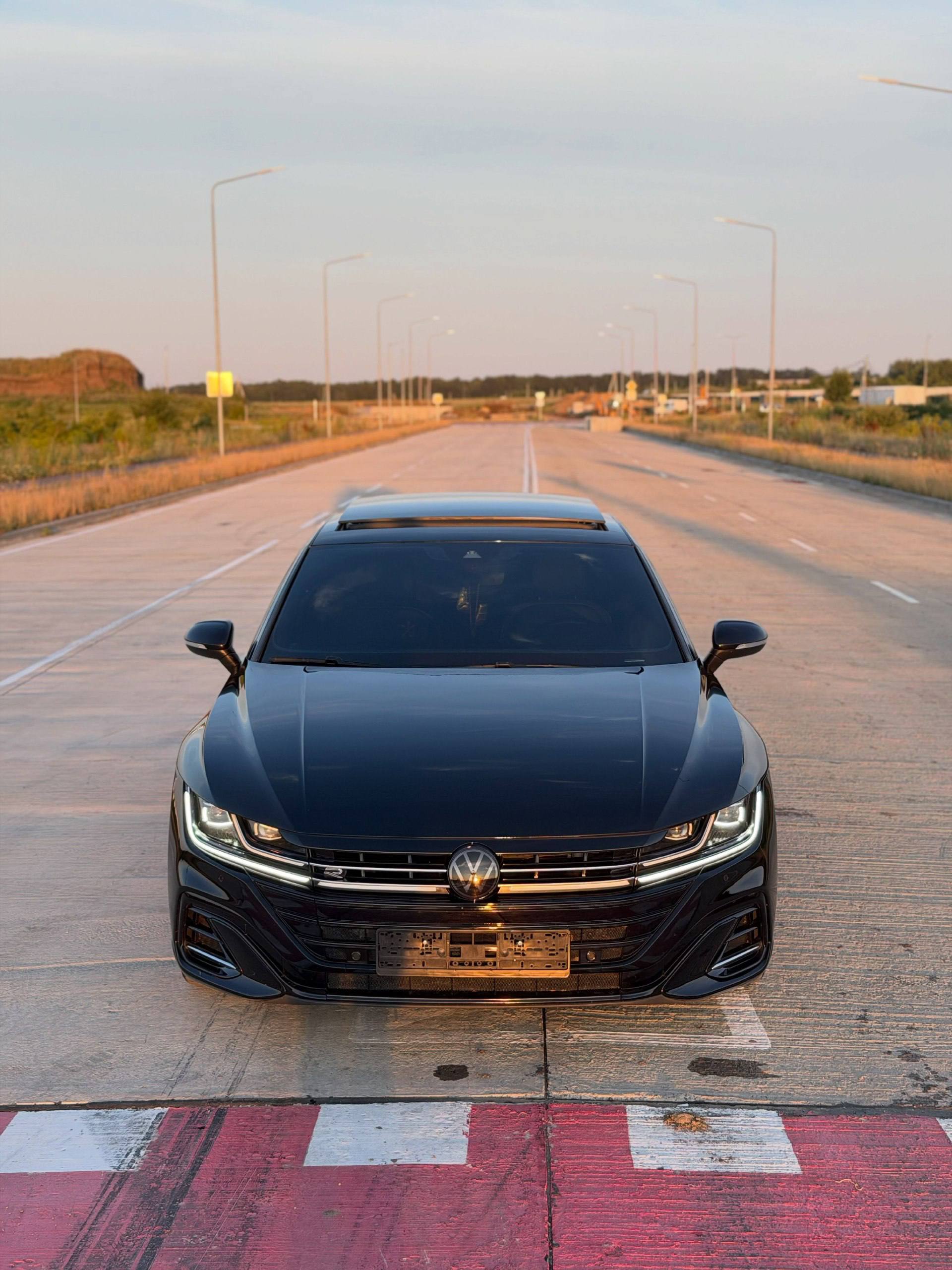 Volkswagen Arteon R-Line Restyle — фото 1