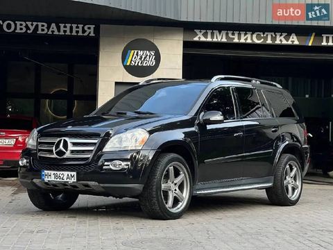 Mercedes-Benz GL-Class