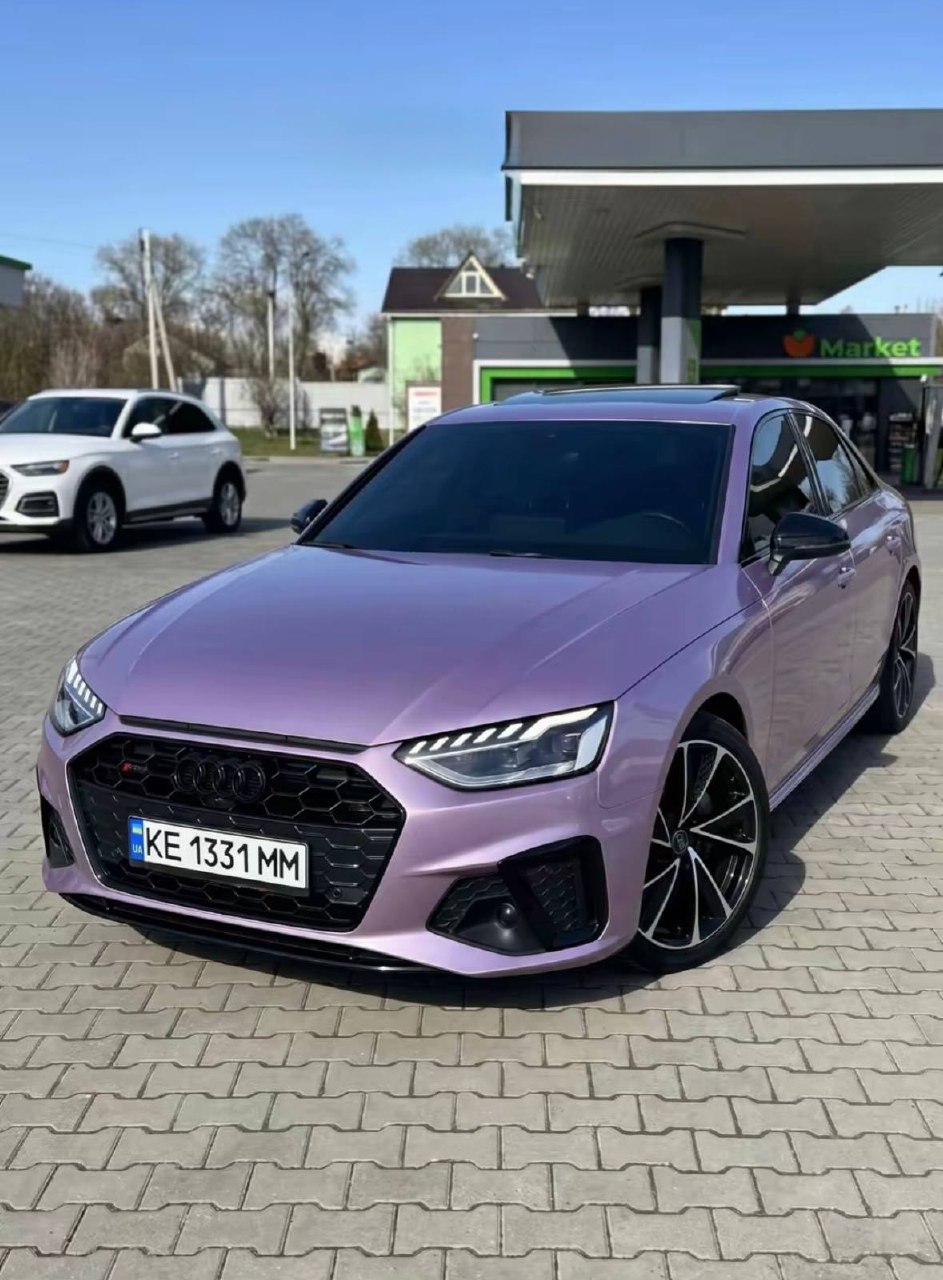 Audi A4 Prestige — фото 1