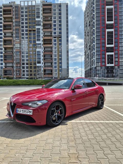 Alfa Romeo Giulia — фото 1