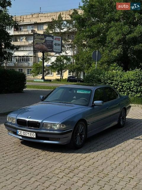 BMW 7 Series — фото 1