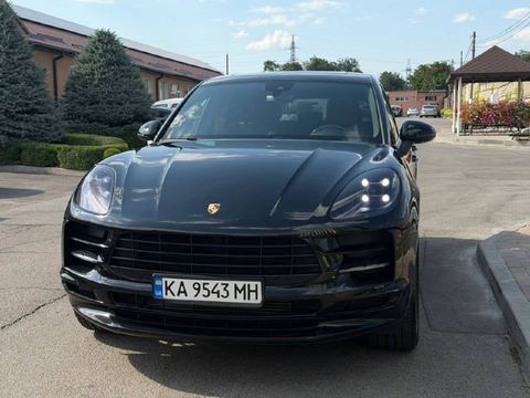Porsche Macan — фото 1