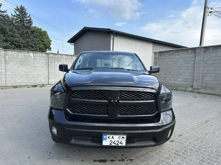 Dodge Ram1500 — фото 1