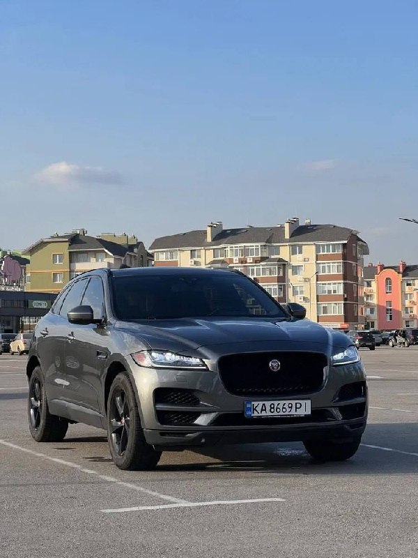 Jaguar F-Pace — фото 1