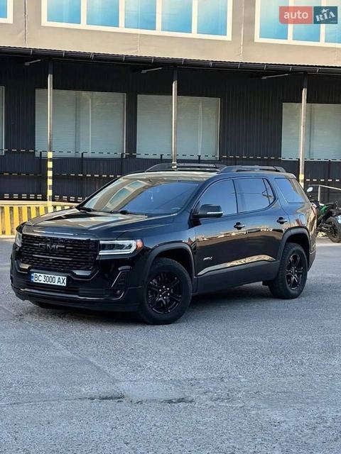 GMC Acadia — фото 1