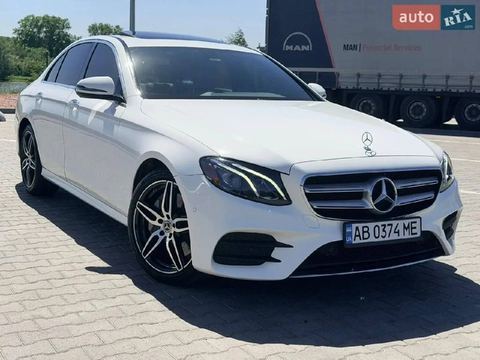 Mercedes-Benz E300