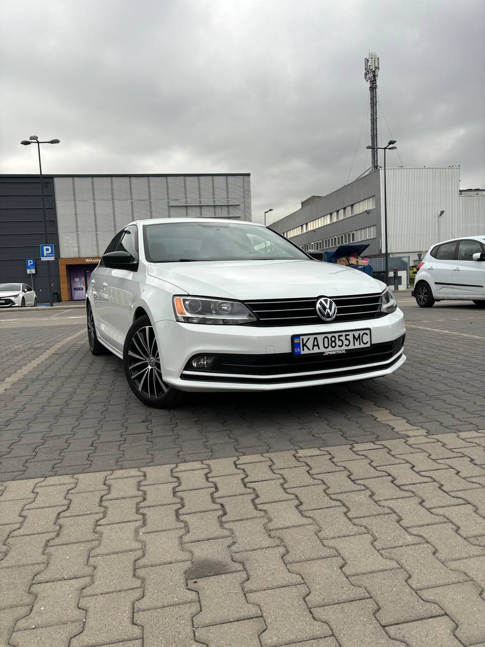 Volkswagen Jetta Sport — фото 1